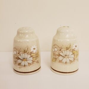 Vintage Royal Doulton Salt and Pepper Shakers - Florinda (1977)